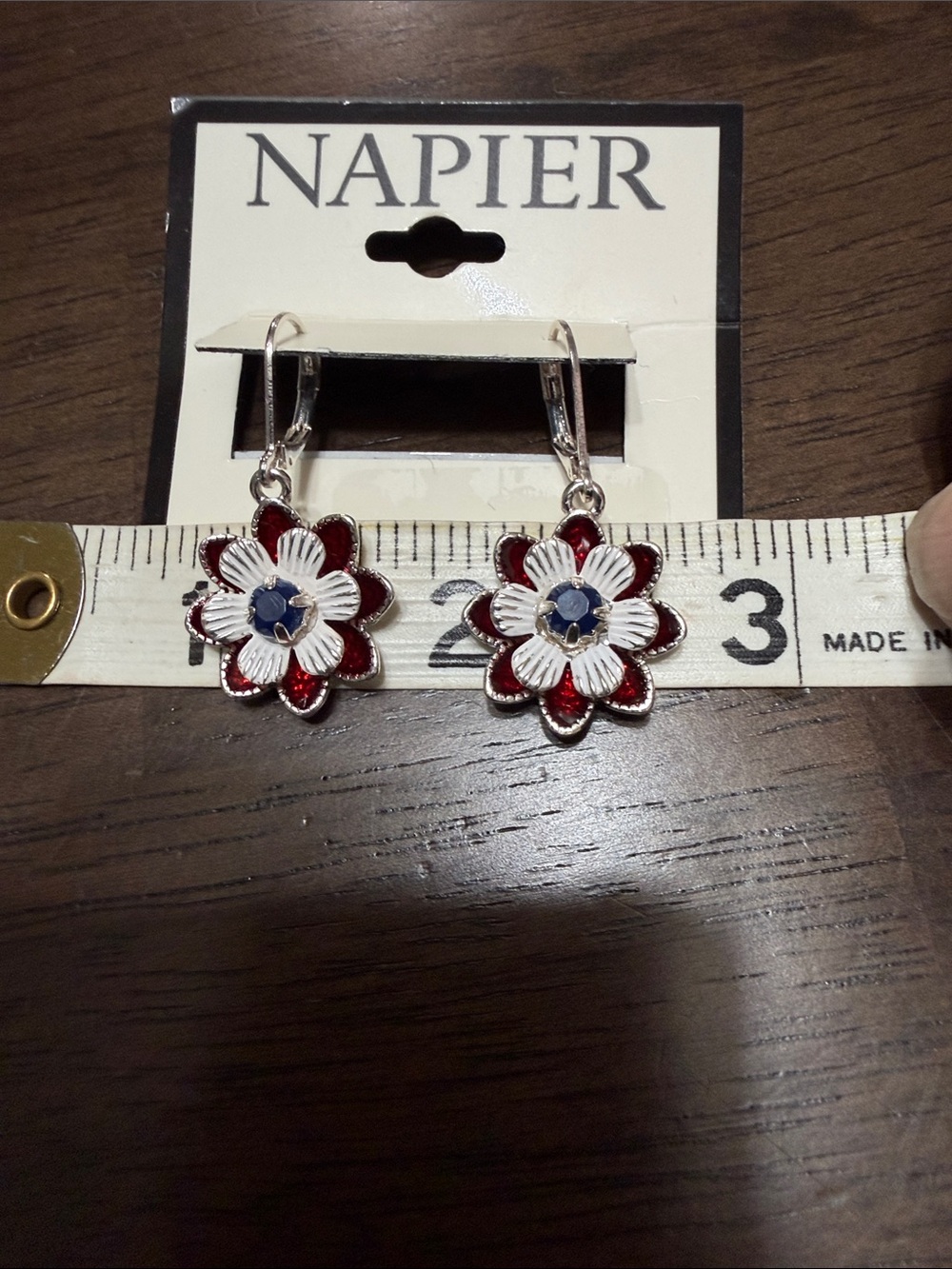 Napier R/W/B flowers - Picture 6 of 6